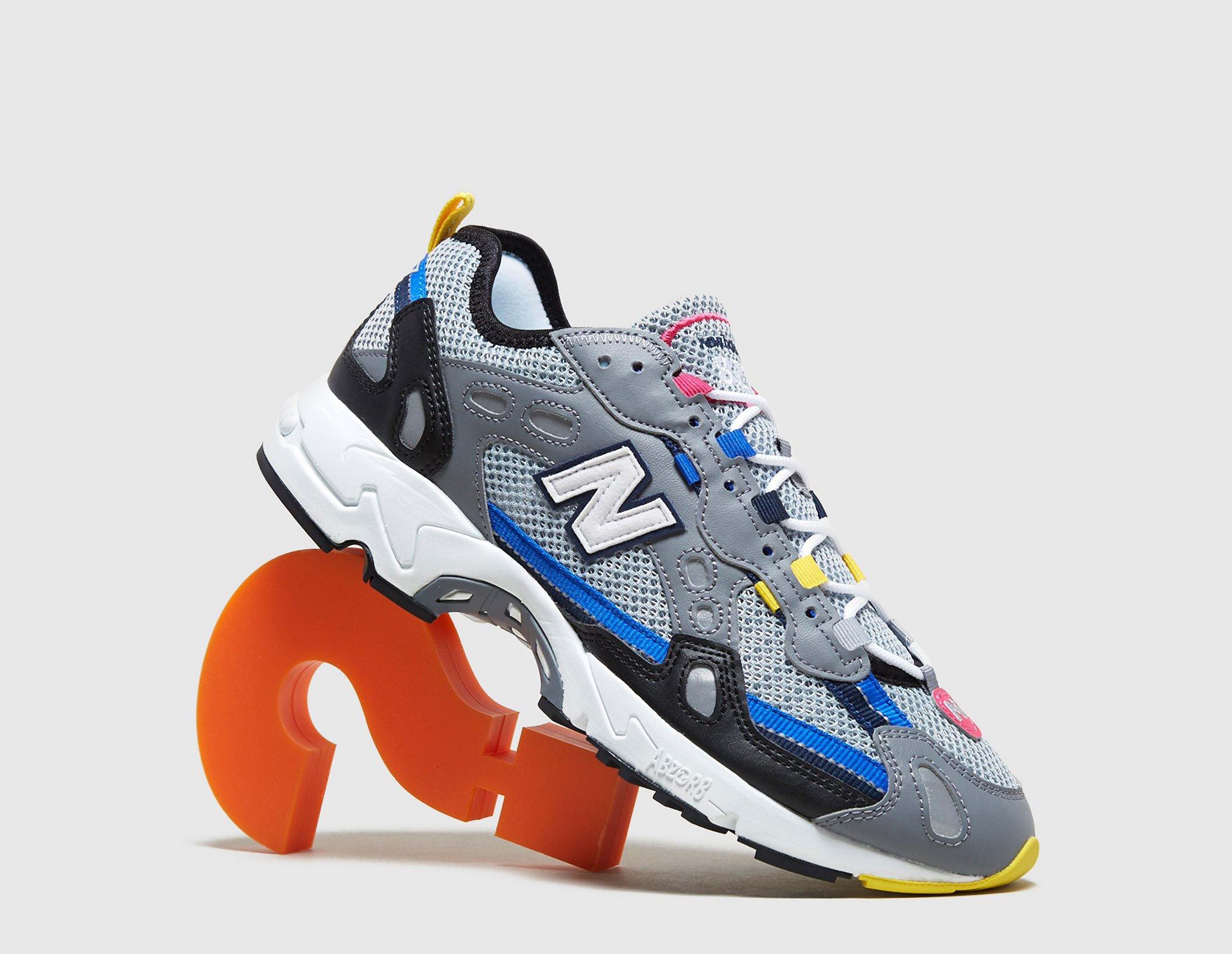 New Balance 827, multicolore