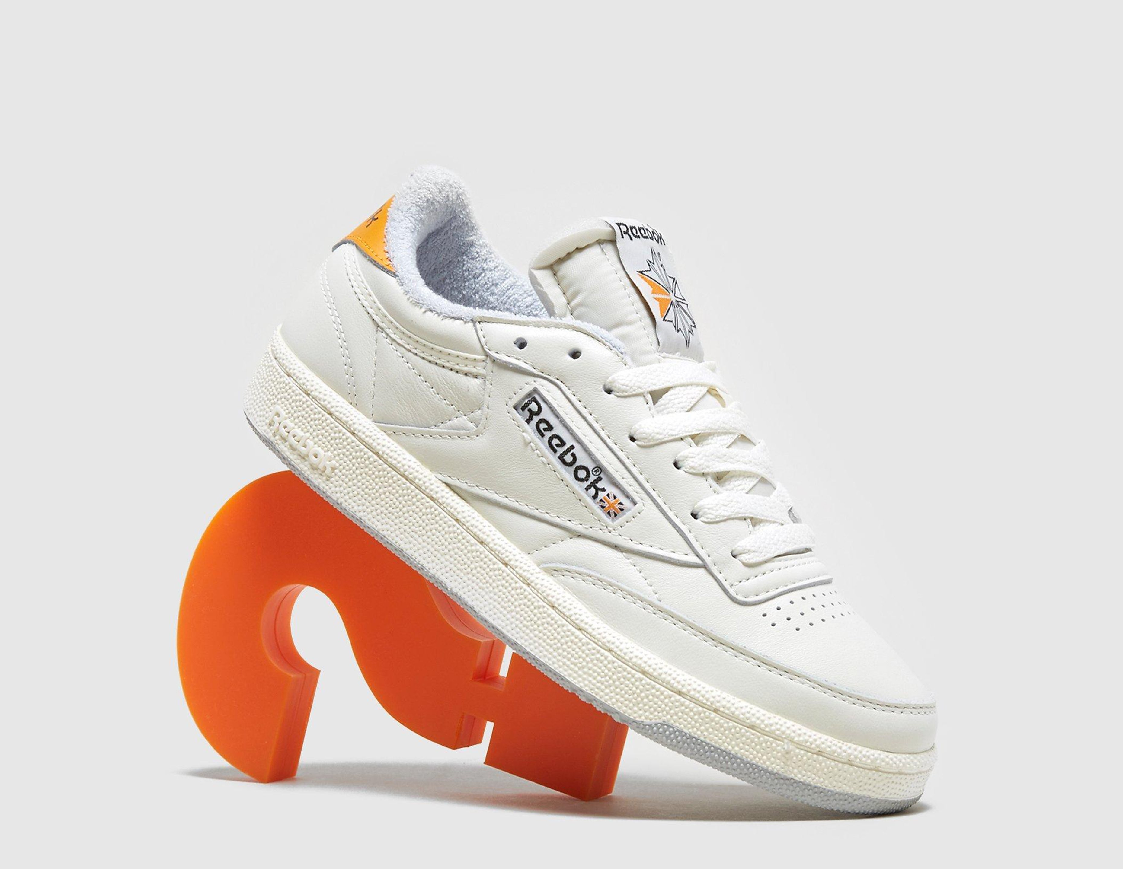 Reebok 'Classics by size?' Club C Femme - Exclusivité size?, blanc