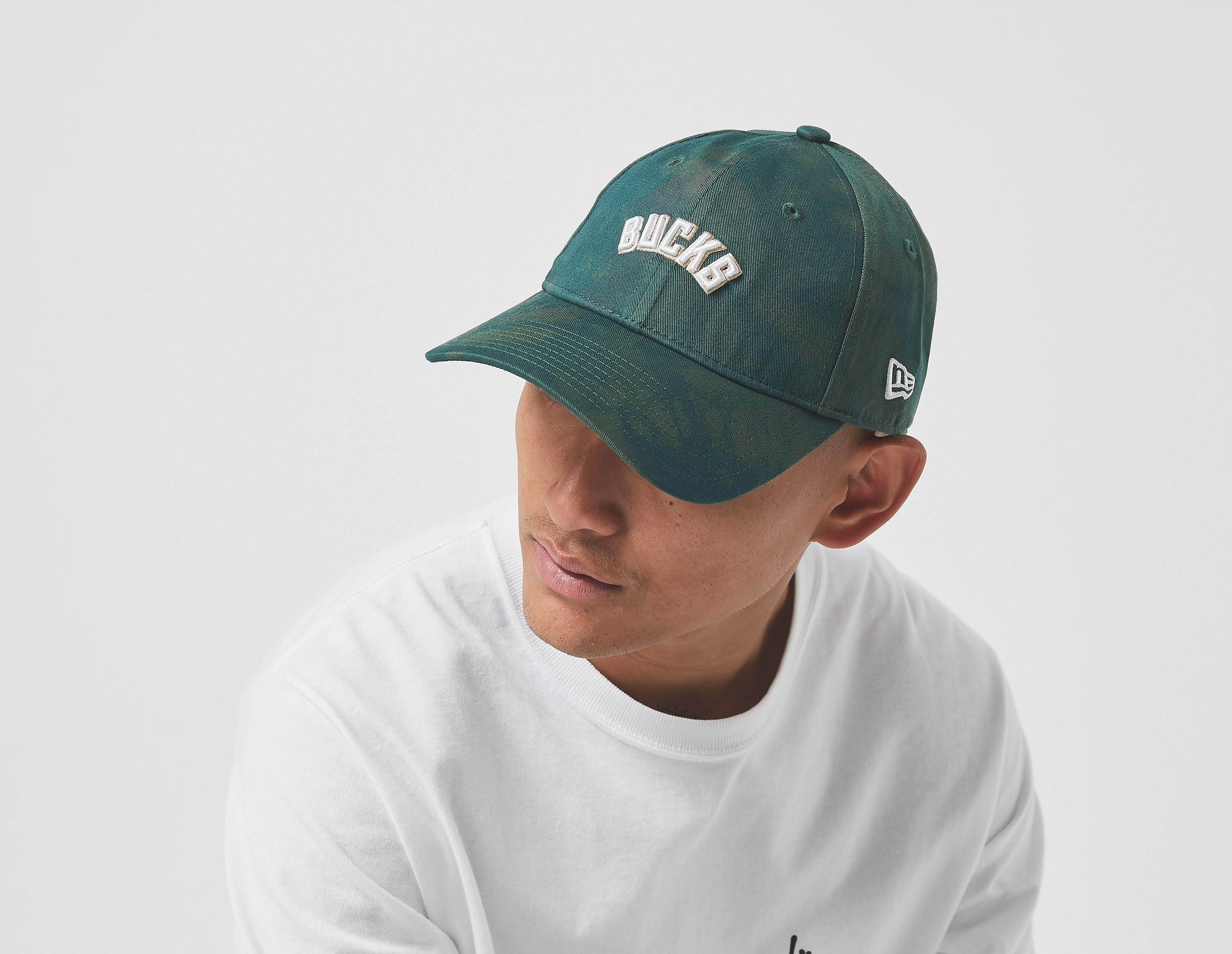 New Era Milwaukee Bucks Tie Dye Cap, vert