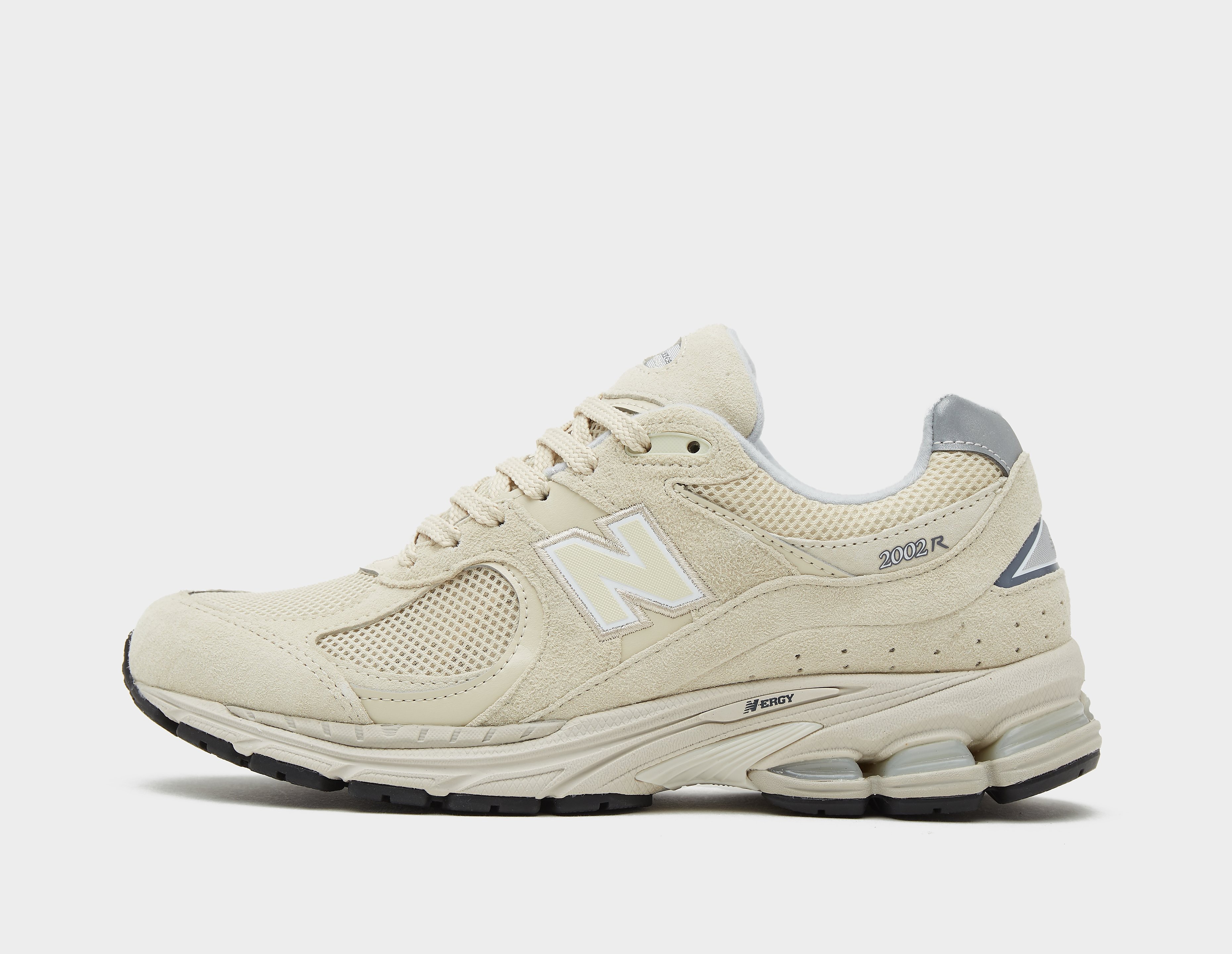new balance 2002r cream white