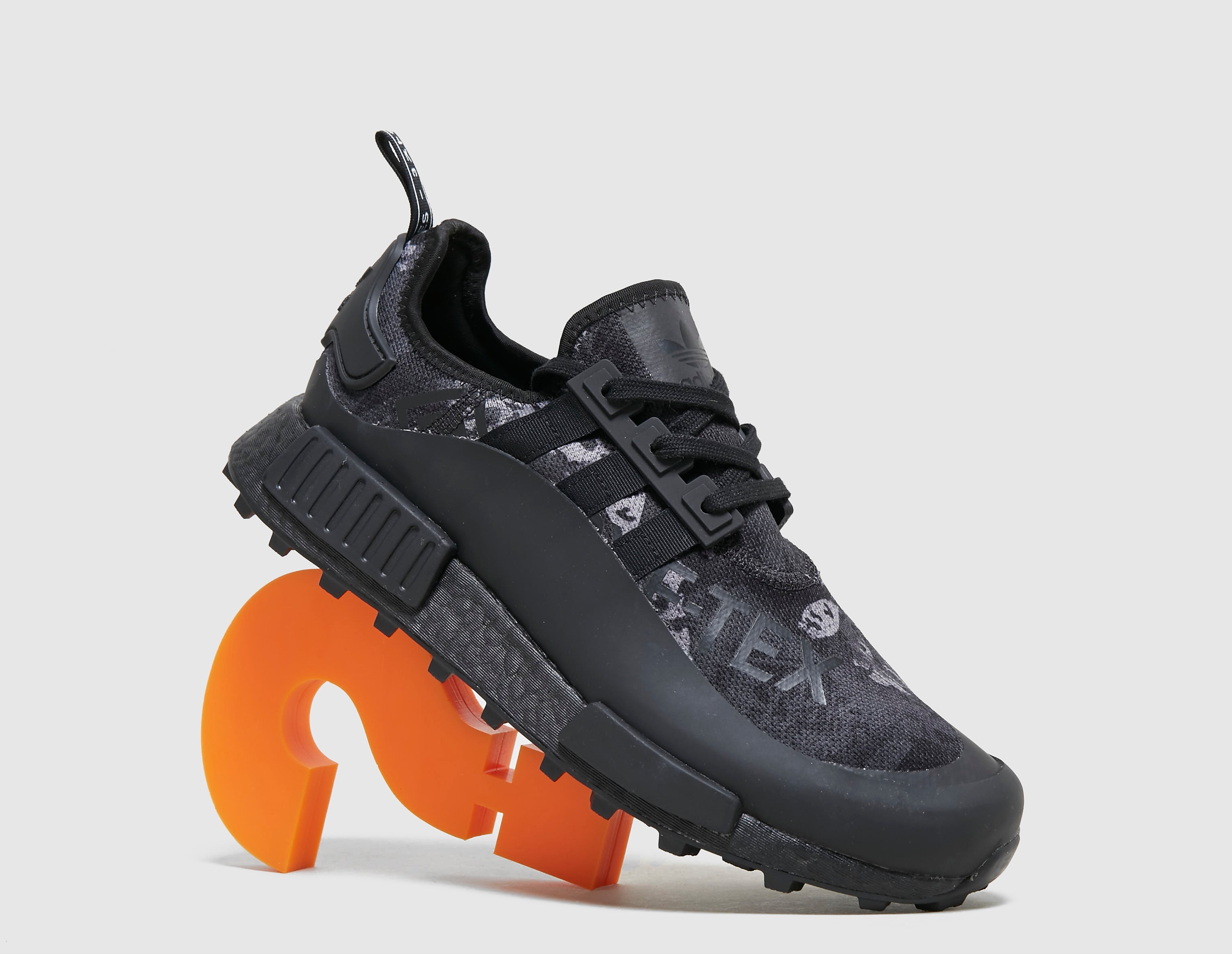 adidas Originals NMD_R1 Trail GORE-TEX