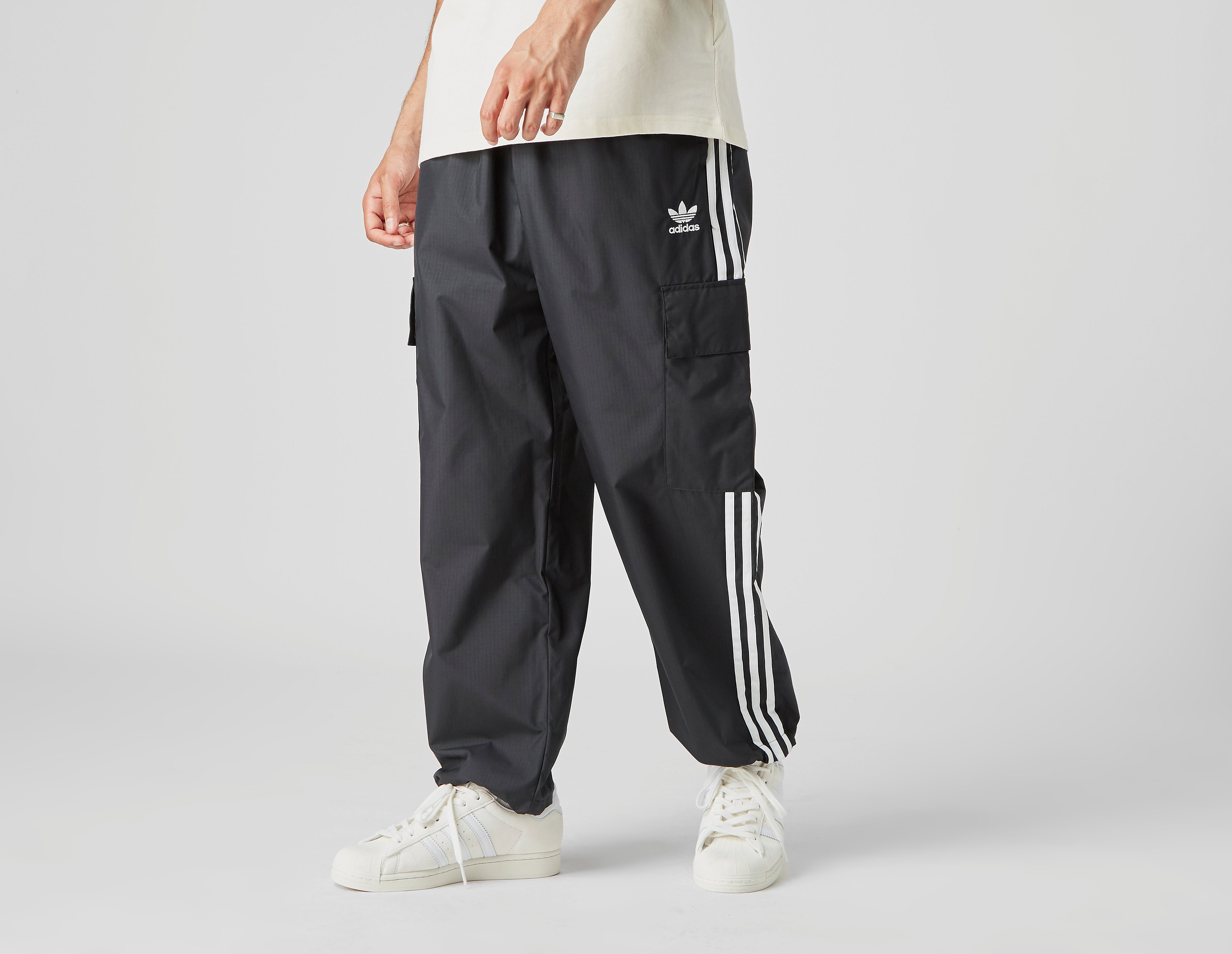 adidas Originals Adicolor Classics 3-Stripes Cargo Pants
