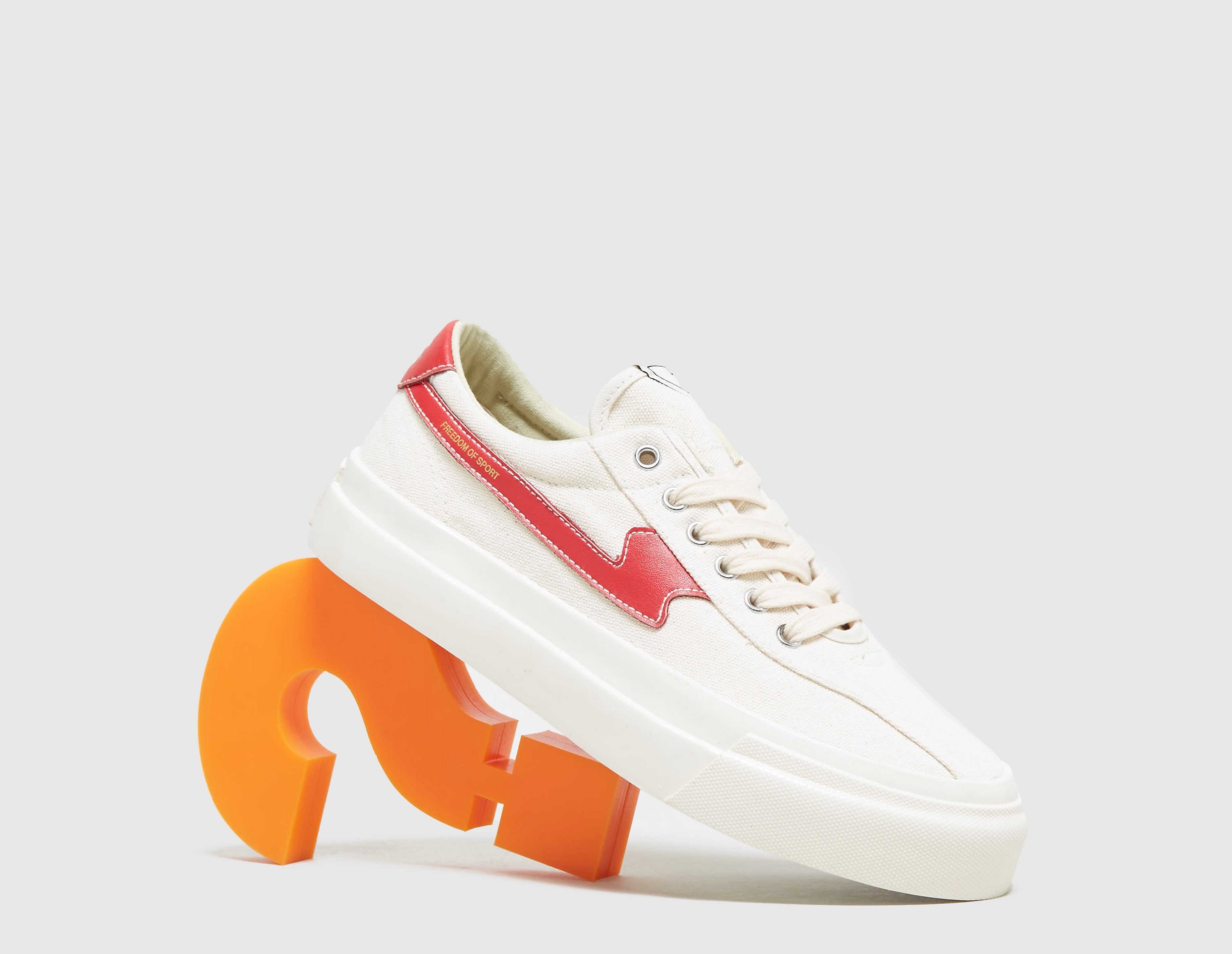 Stepney Workers Club S-Strike Club Dellow