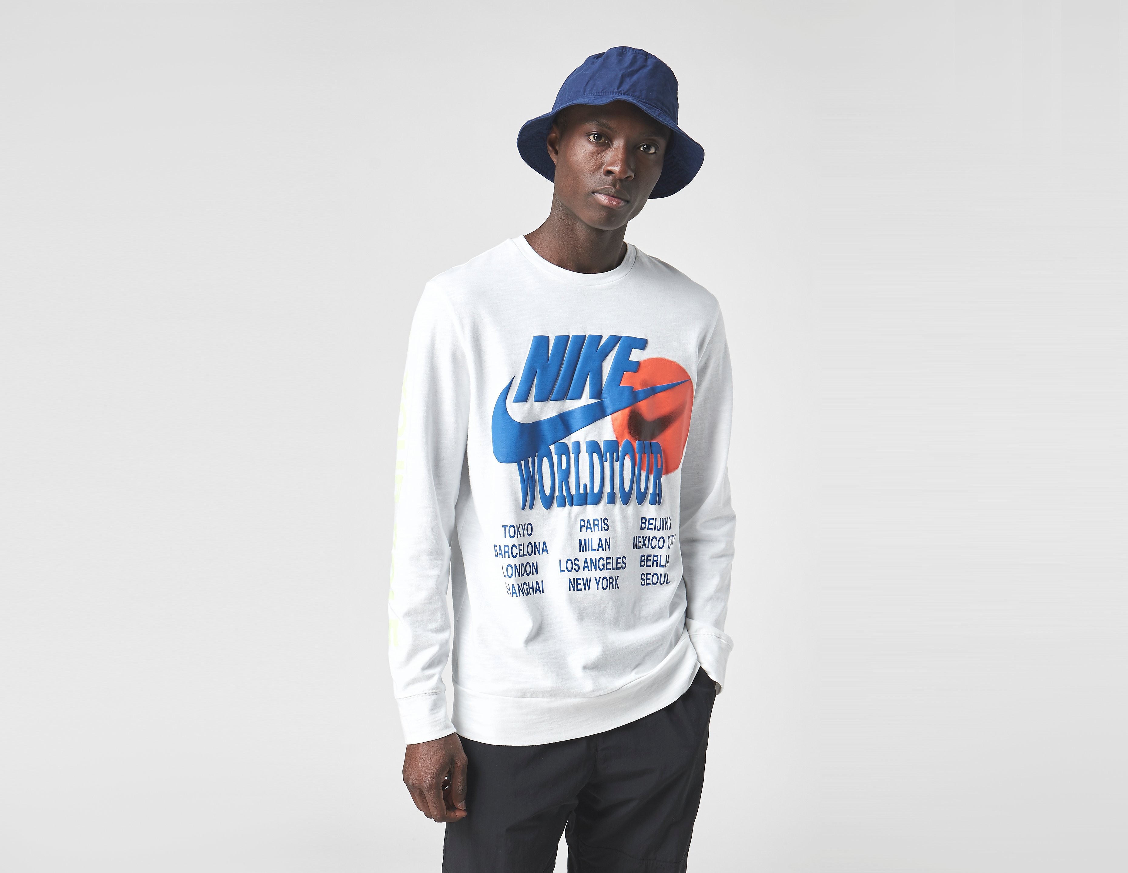 Nike World Tour Long Sleeve T-Shirt