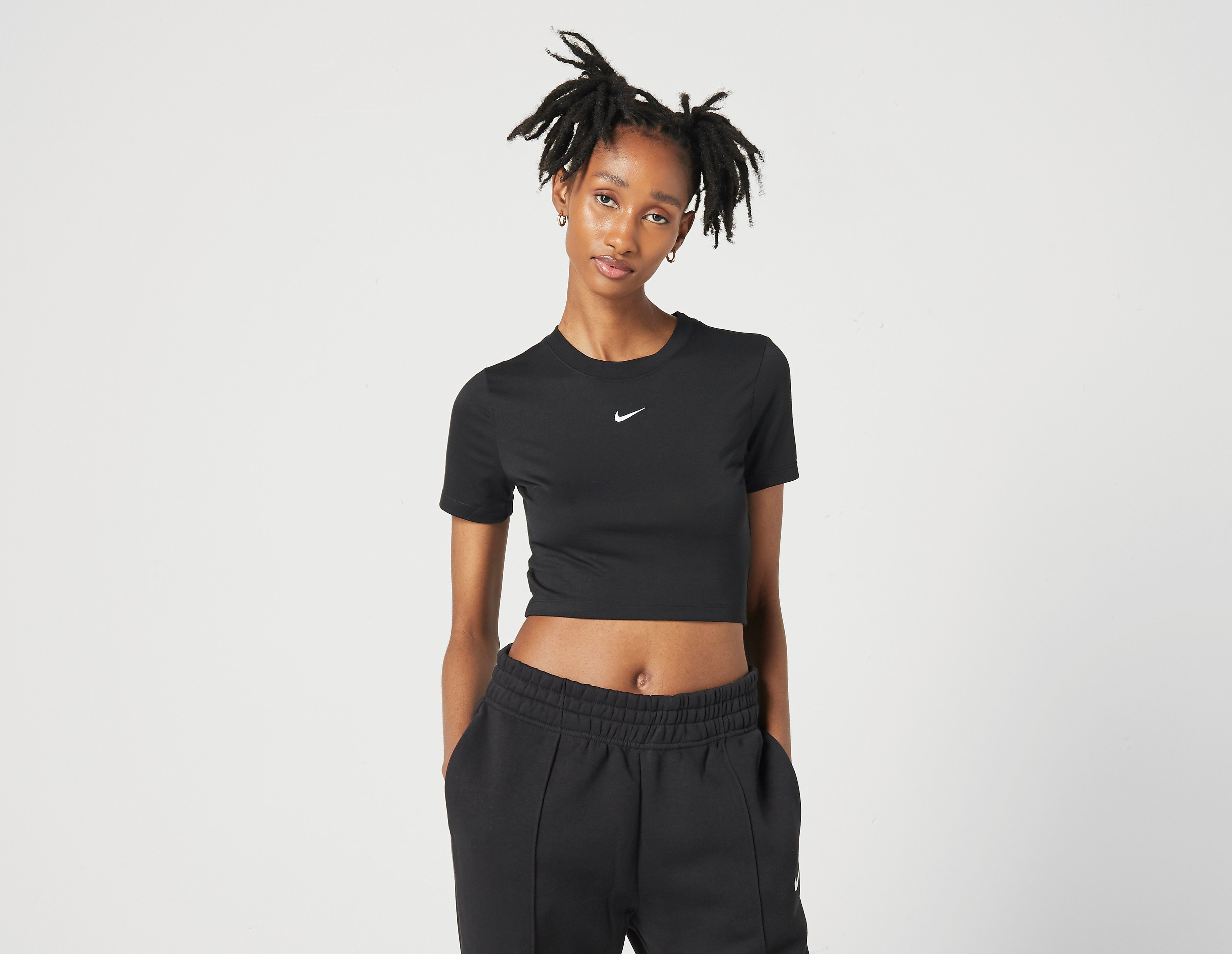 Nike Sportswear Essential Crop T-Shirt