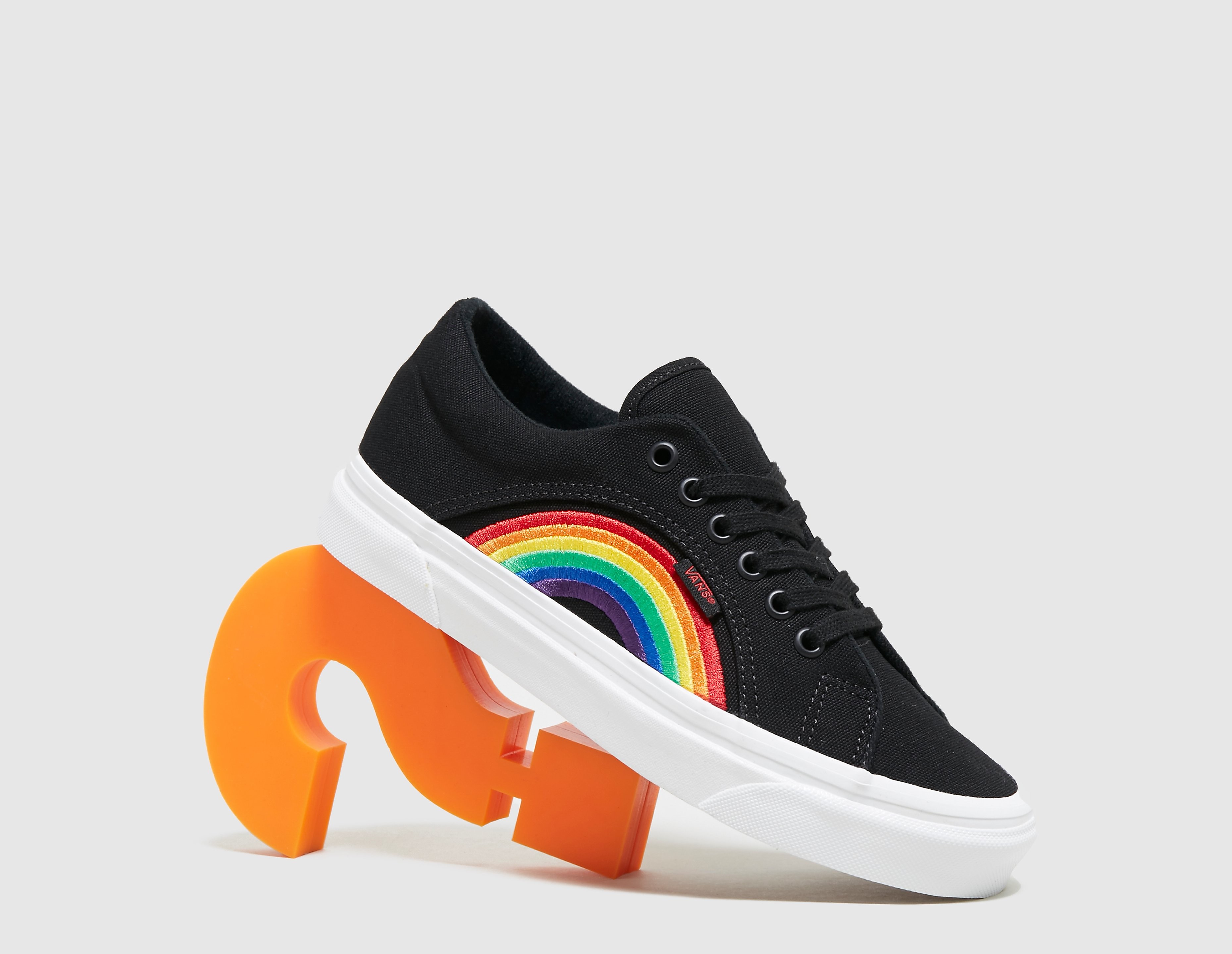 Vans Anaheim Lampin DX Pride Women's
