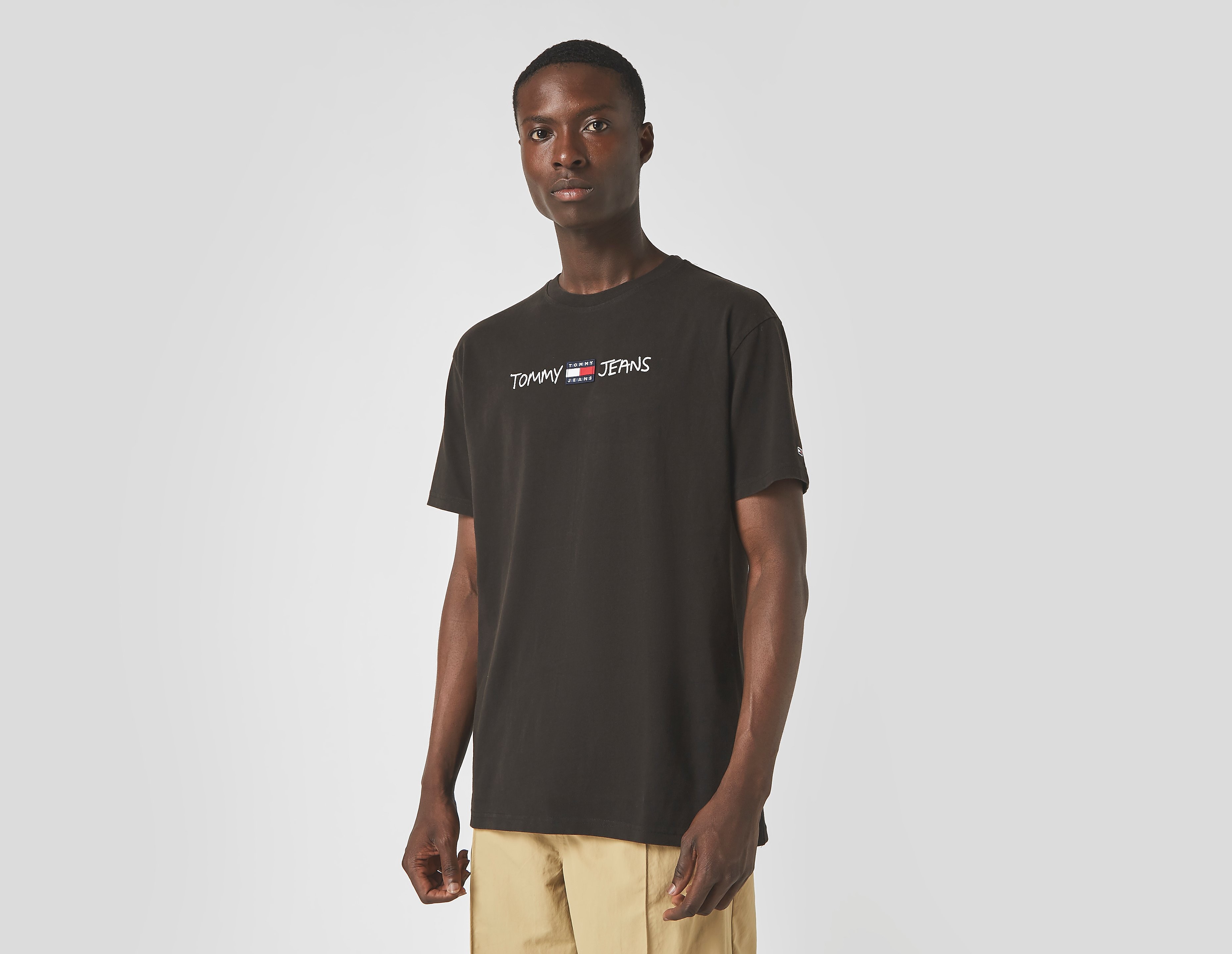 Tommy Jeans Tommy Badge Logo T-Shirt