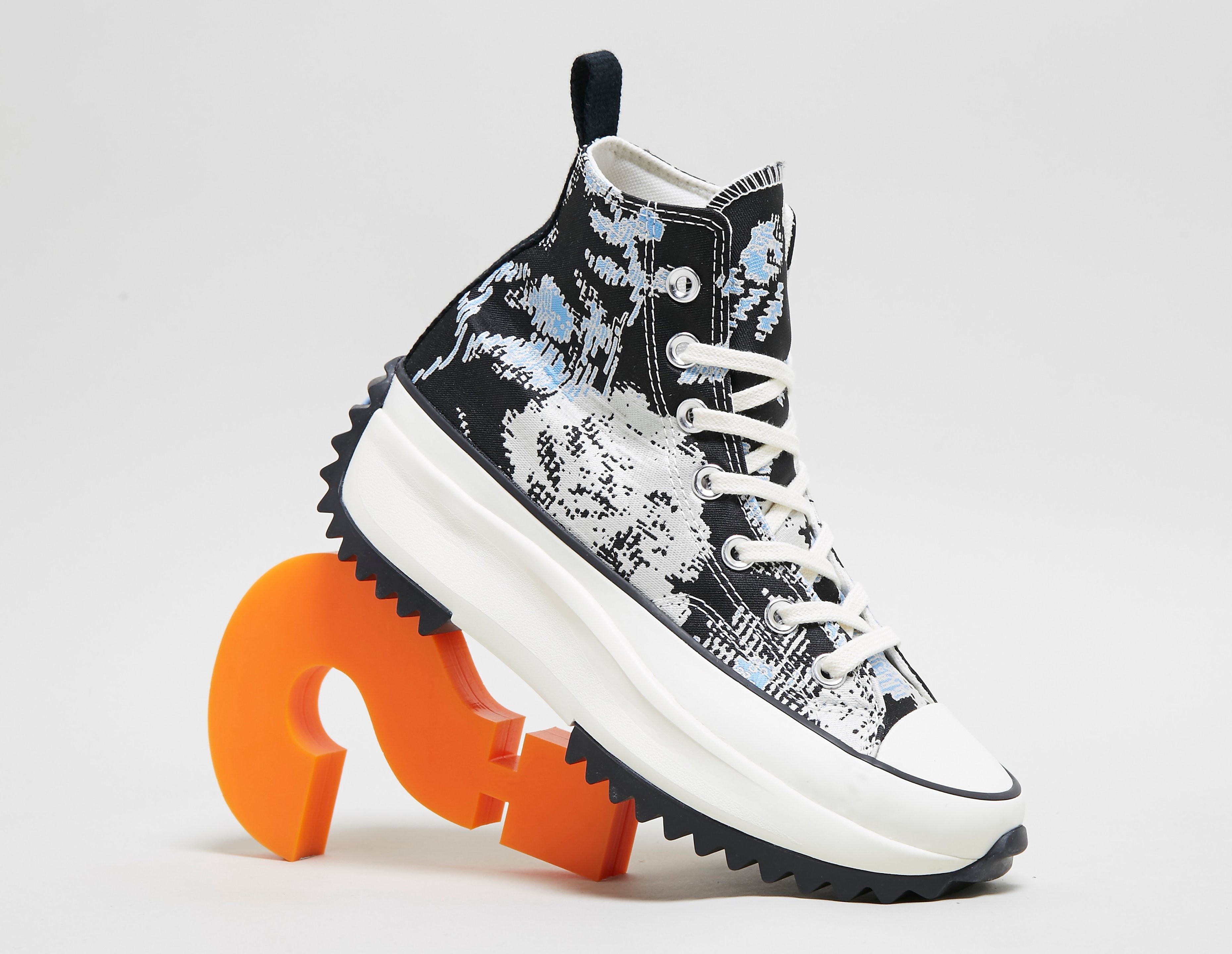 Converse Runstar Hike