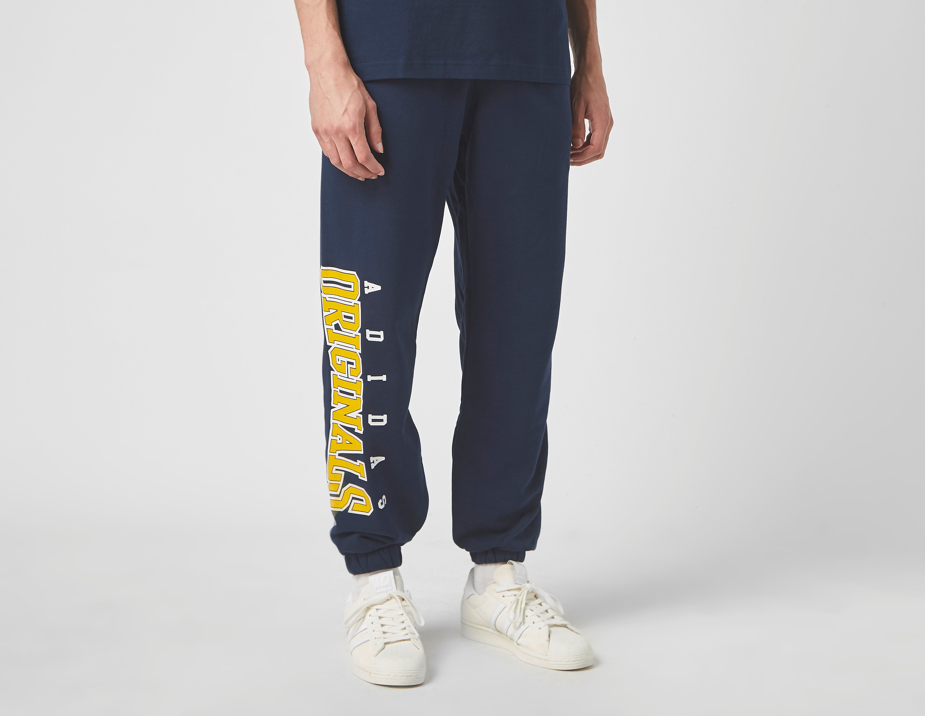 adidas Originals Script Crew Sweatpant