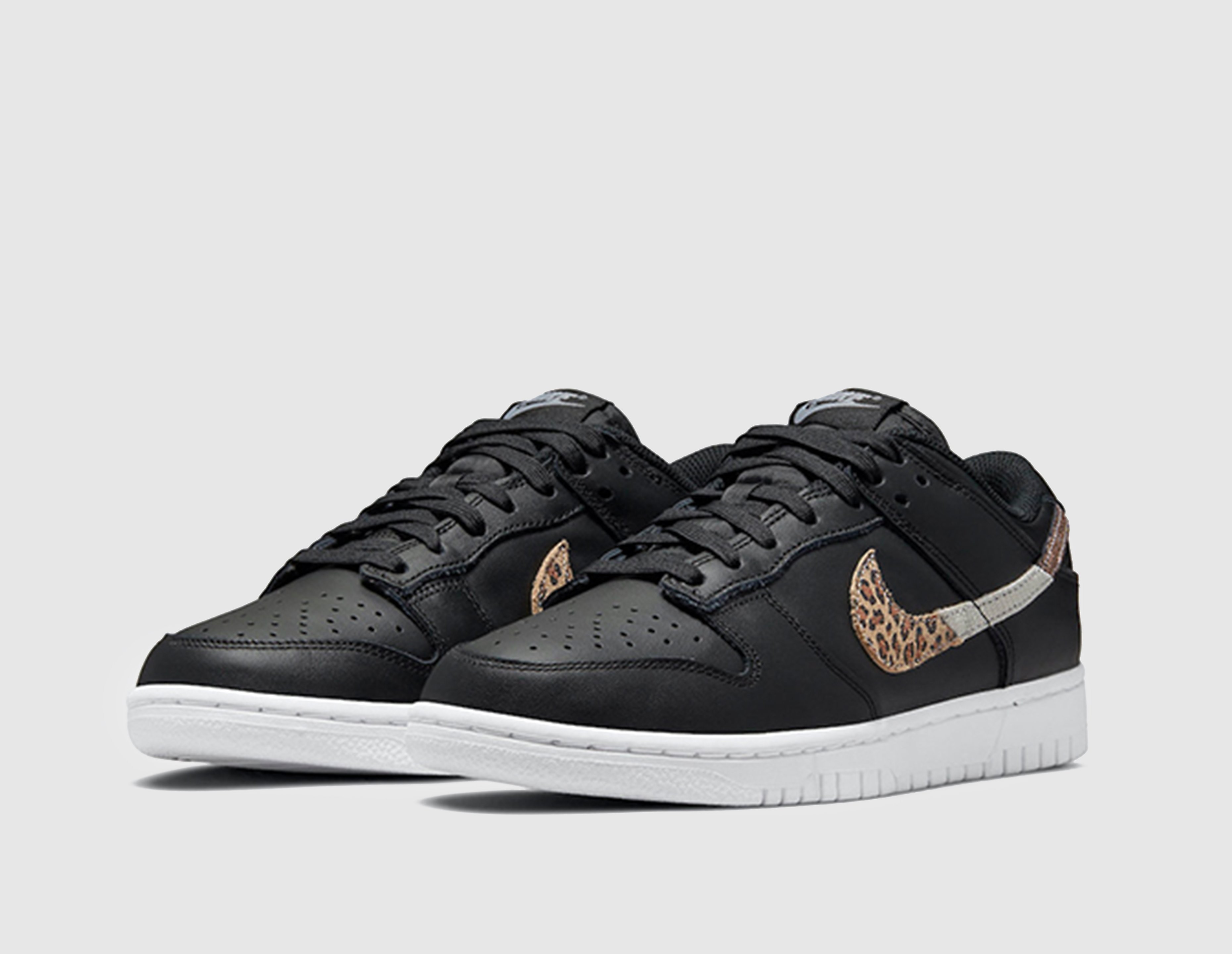 Nike Dunk Low SE Femme