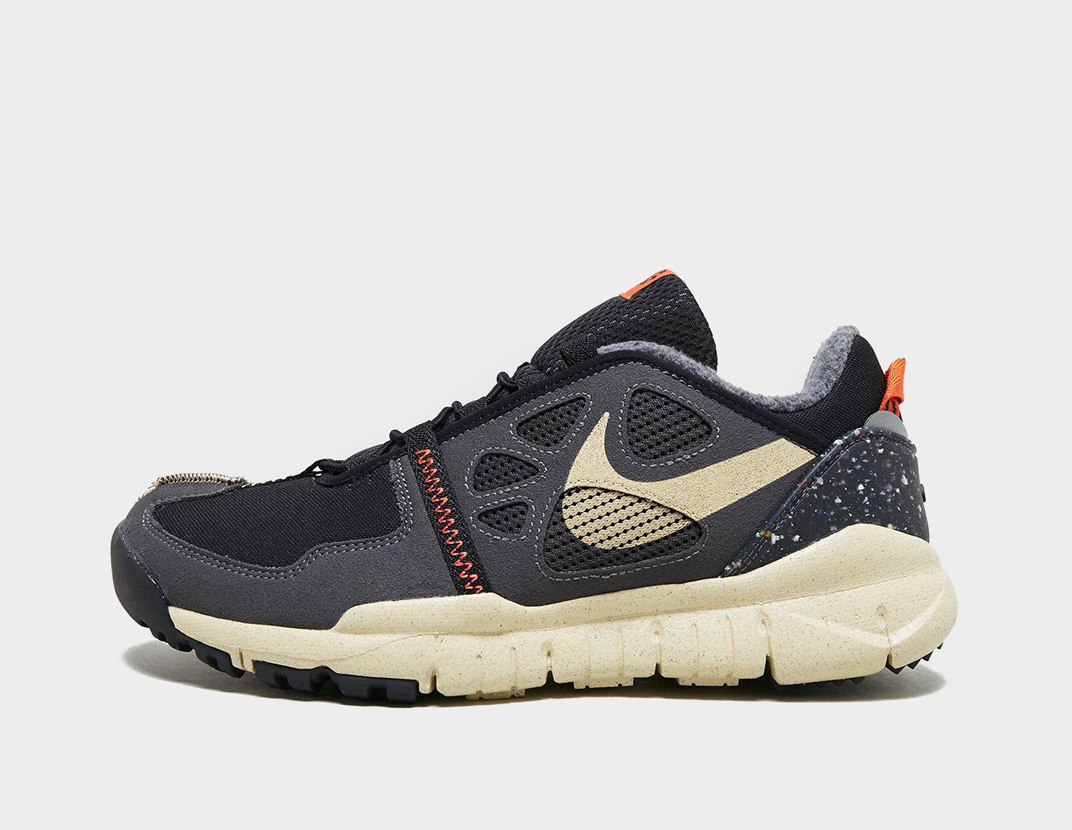 Nike NSW Free Remastered