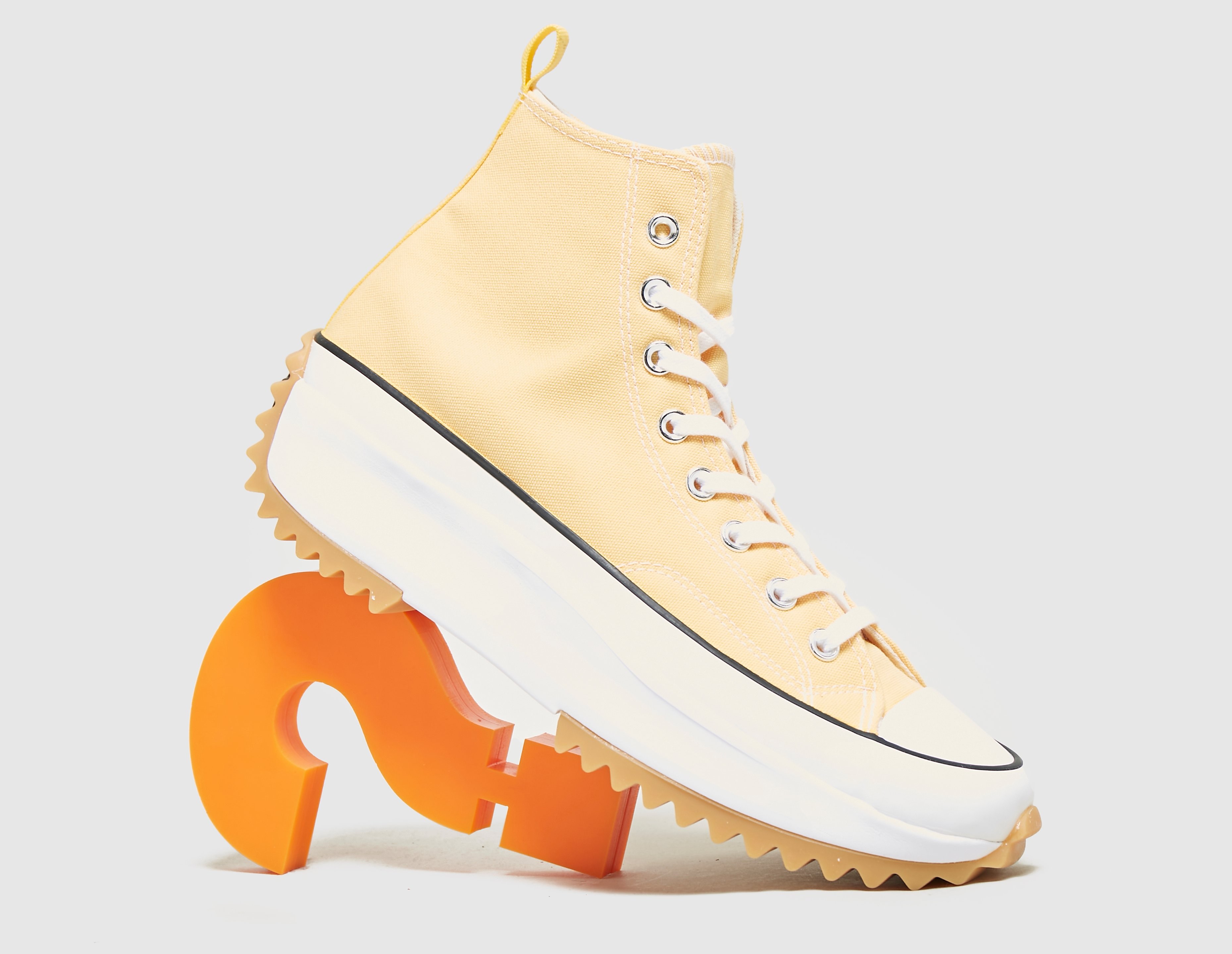 Converse Run Star Hike