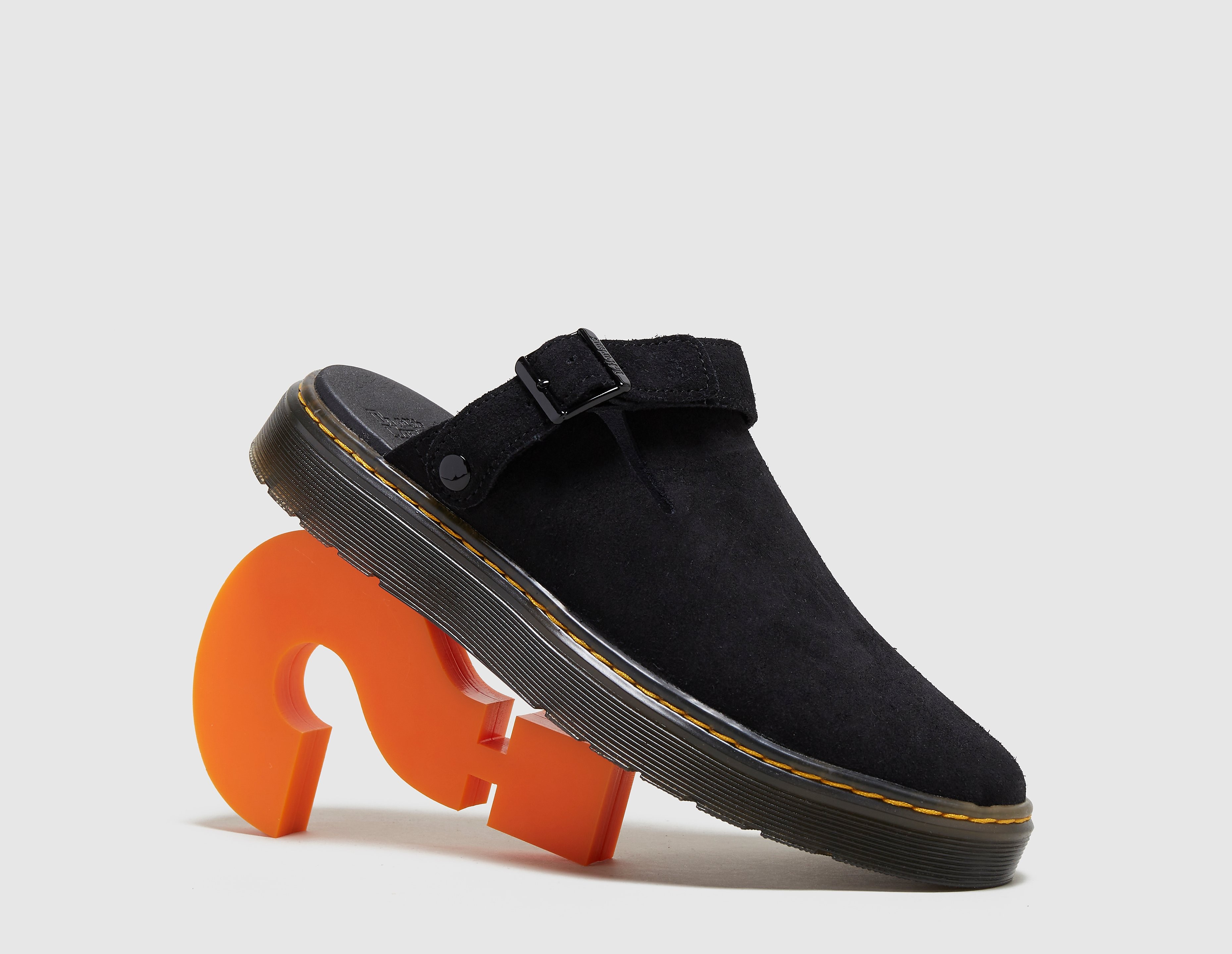 Dr. Martens Carlson Suede