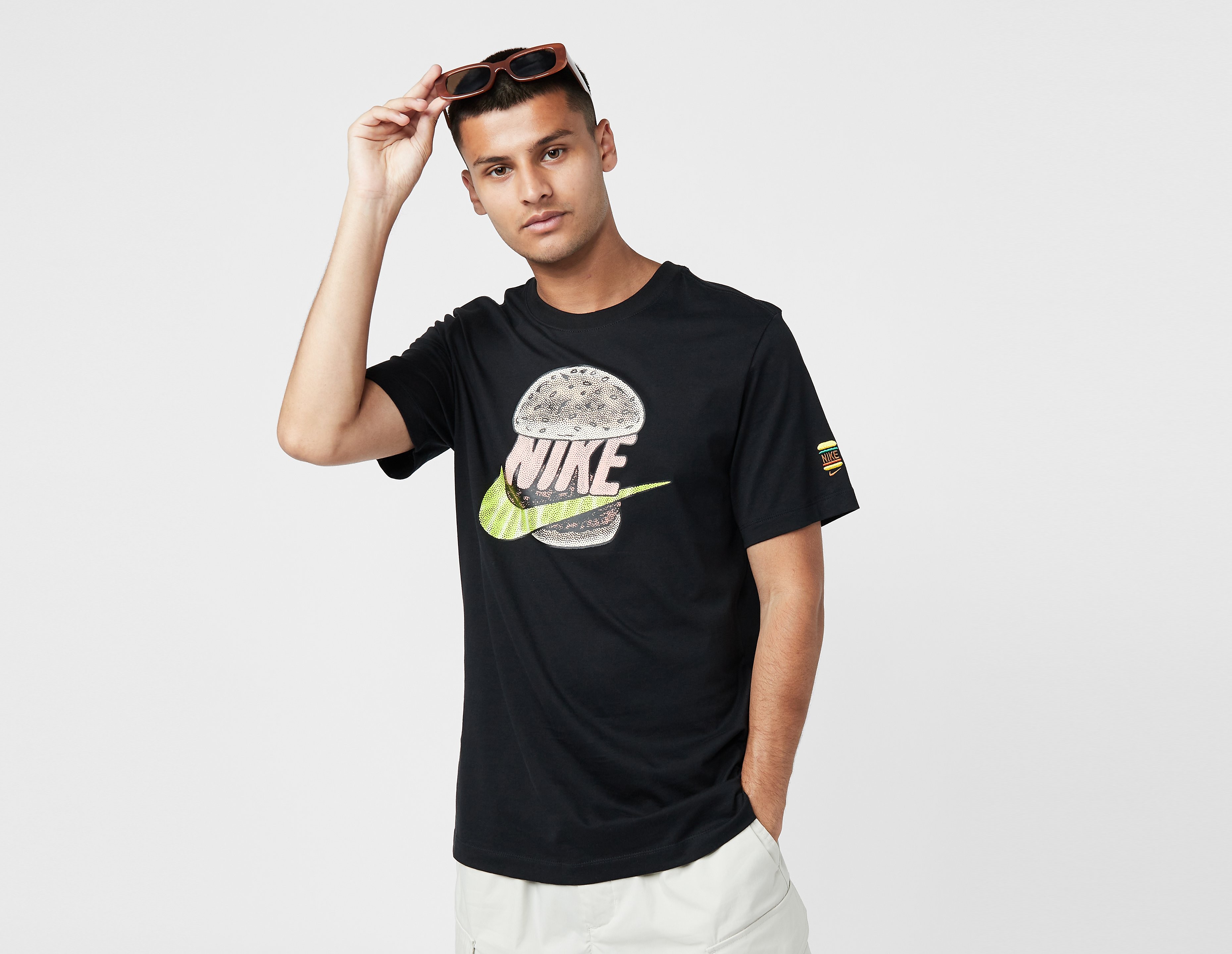 Nike T-Shirt Swoosh Burger