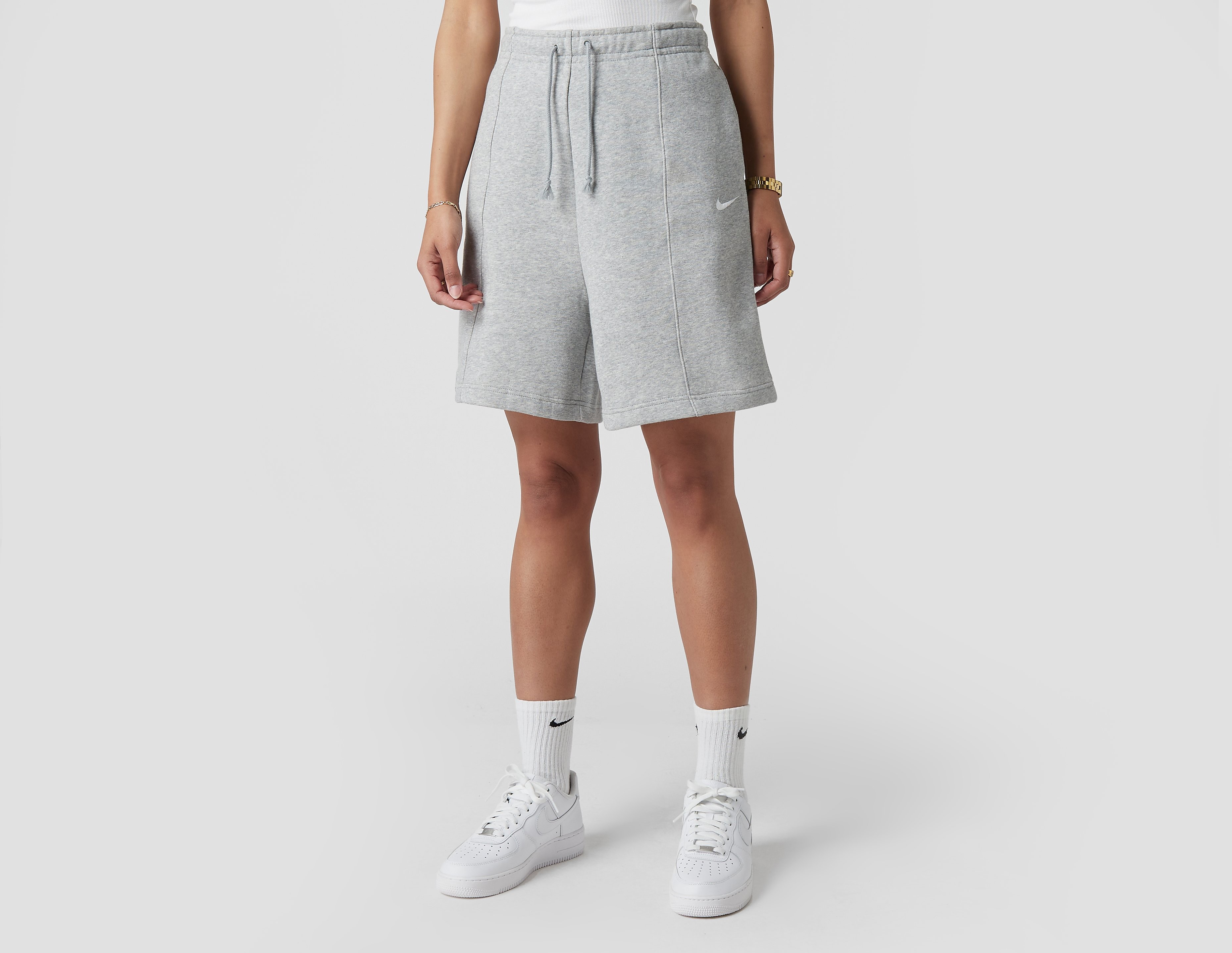 Nike Sportswear Essential Short à taille haute en polaire