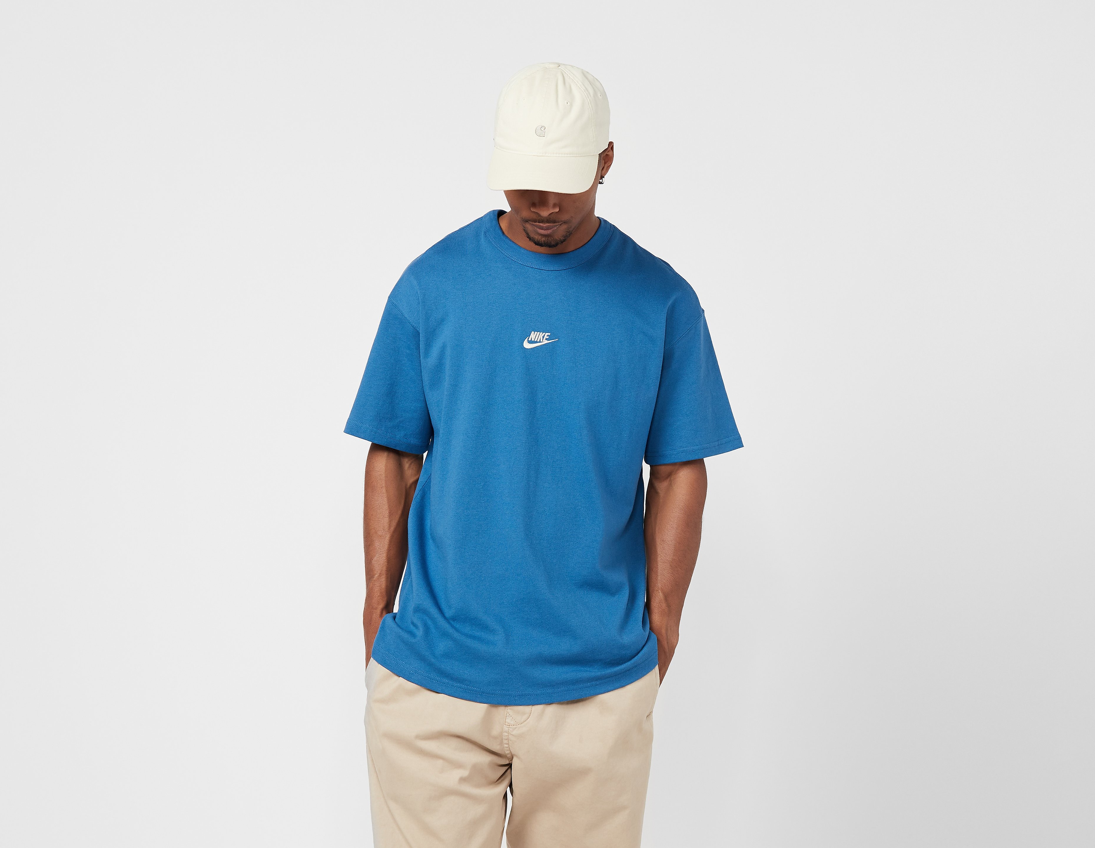 Nike Premium Essentials T-Shirt