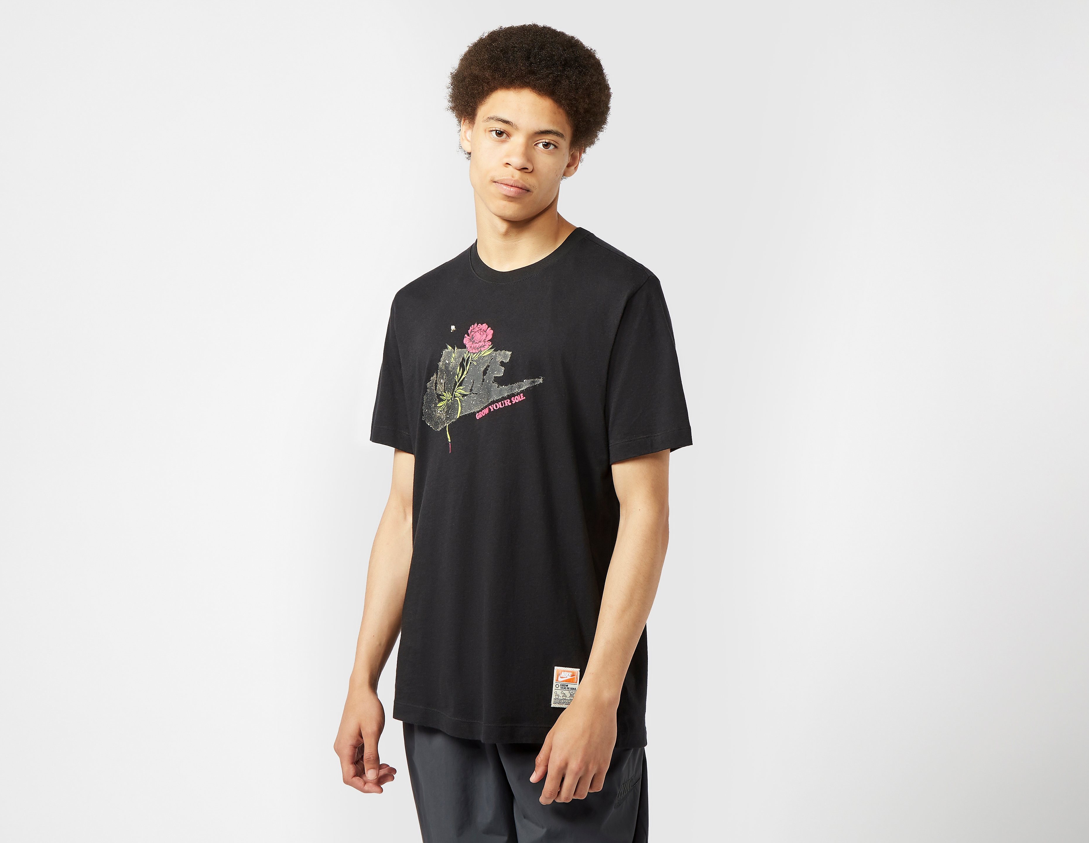 Nike Sportswear Flower Swoosh T-Shirt