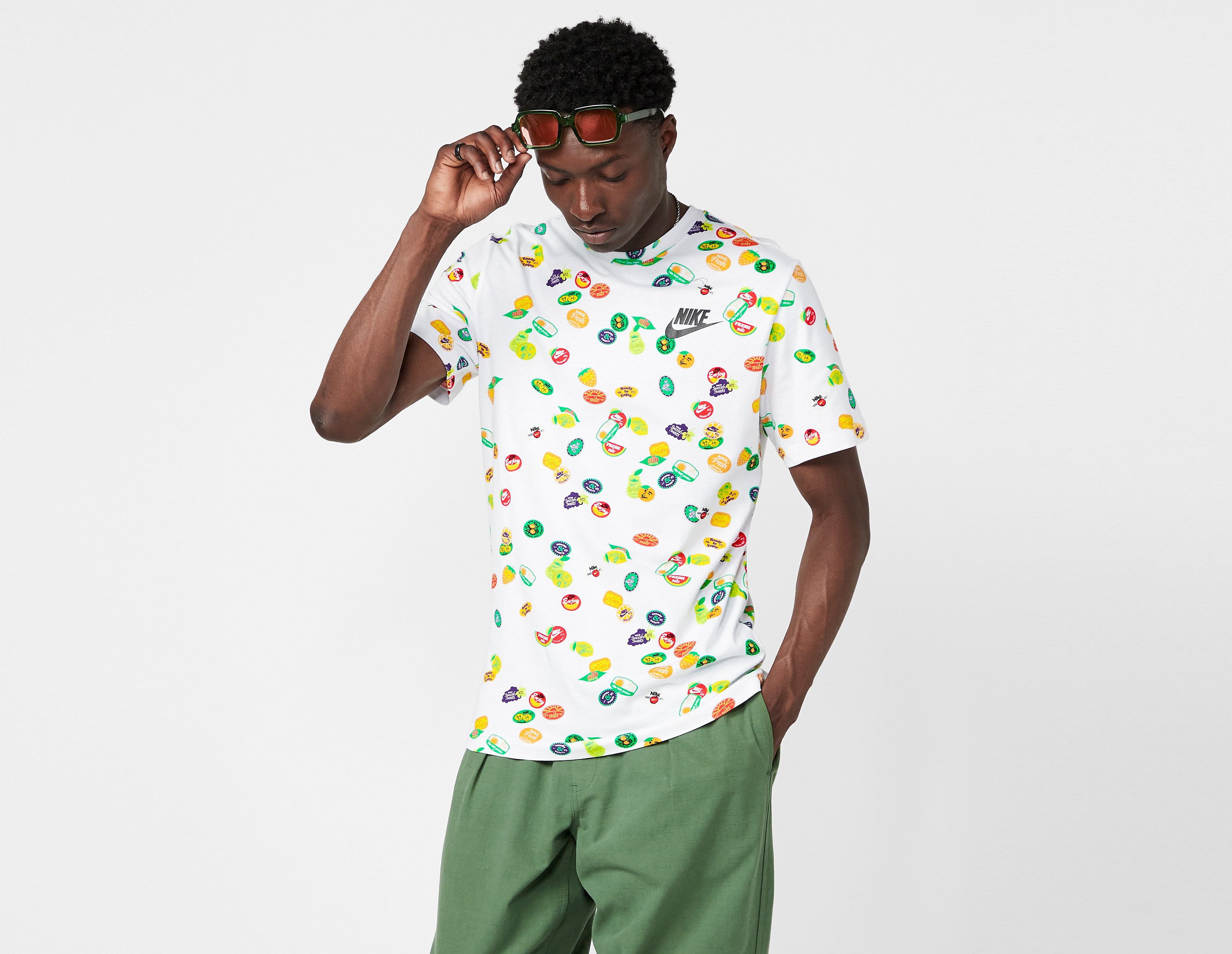 Nike Sportswear T-Shirt AOP Sticker