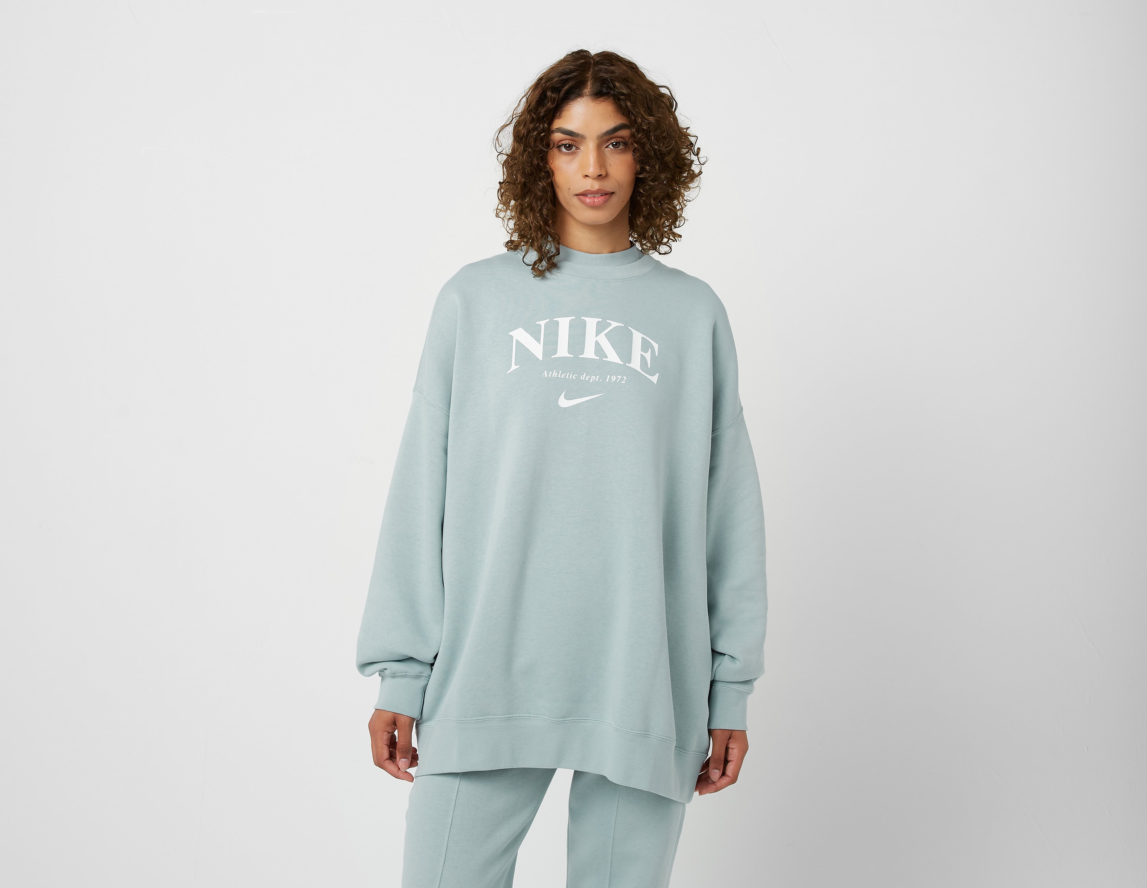 Nike Oversized Fleece Sweatshirt Women's