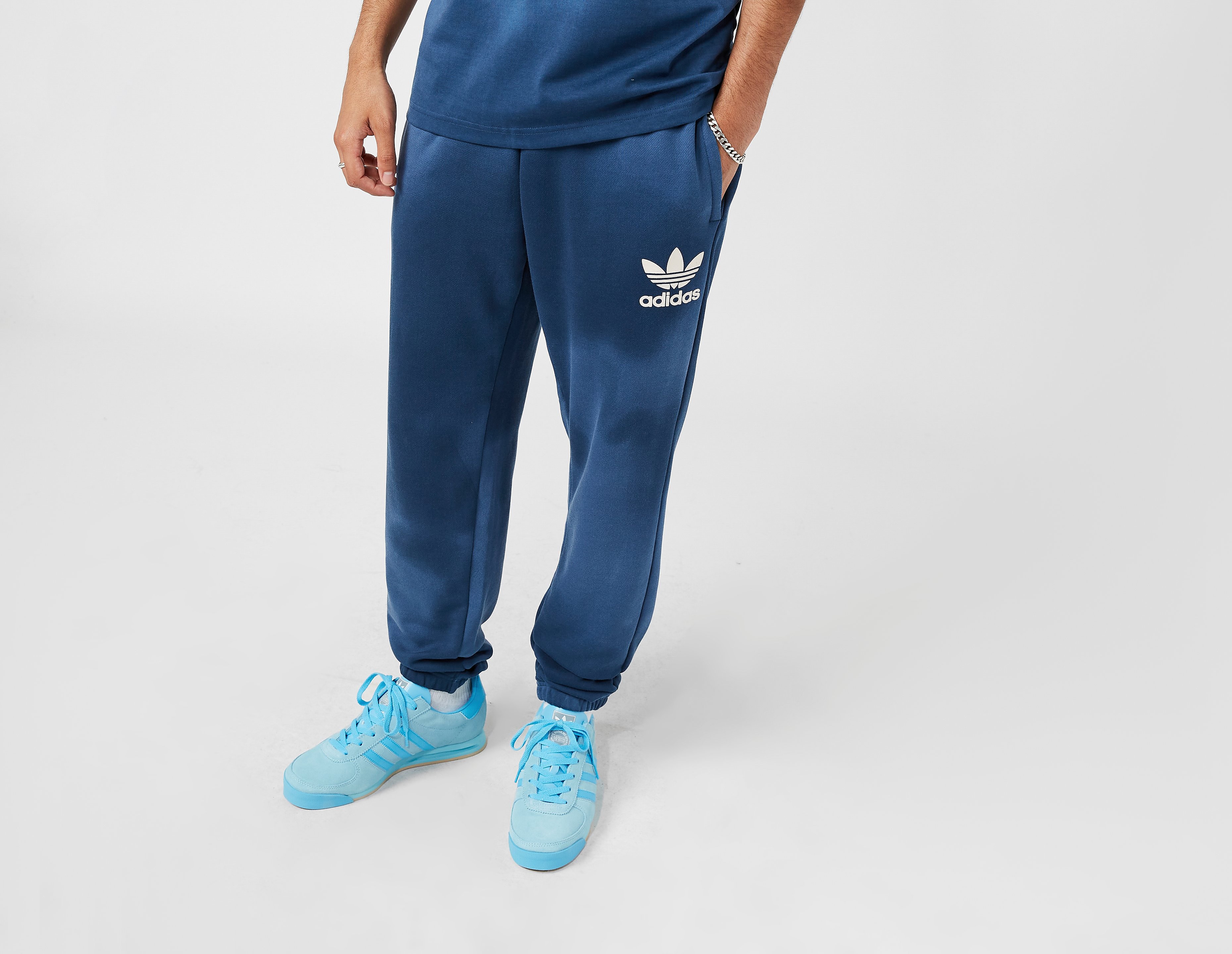 adidas Originals Graphics Mellow Ride Club Joggers